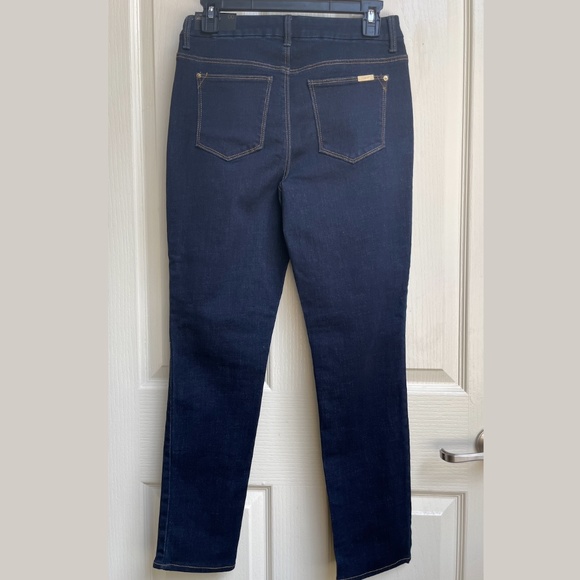 Chico's So Slimming Girlfriend Ankle Jeans in dark blue NWT - Picture 2 of 7